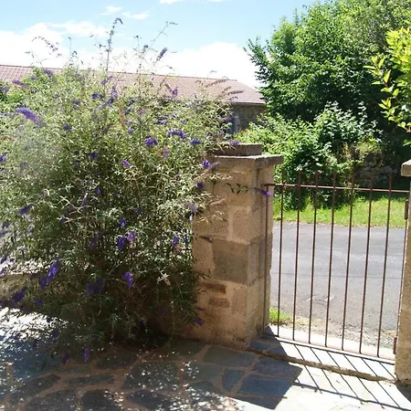 Maison De 3 Chambres Avec Jardin Clos A Pal De Senouire * Saint-Pal-de-Senouire