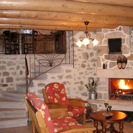 Maison De 3 Chambres Avec Jardin Clos A Pal De Senouire * Saint-Pal-de-Senouire