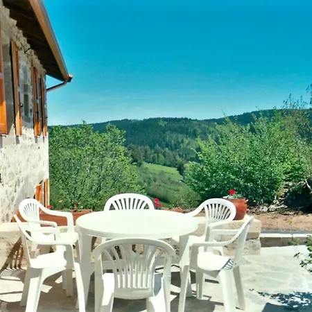 Maison De 3 Chambres Avec Jardin Clos A Pal De Senouire Saint-Pal-de-Senouire
